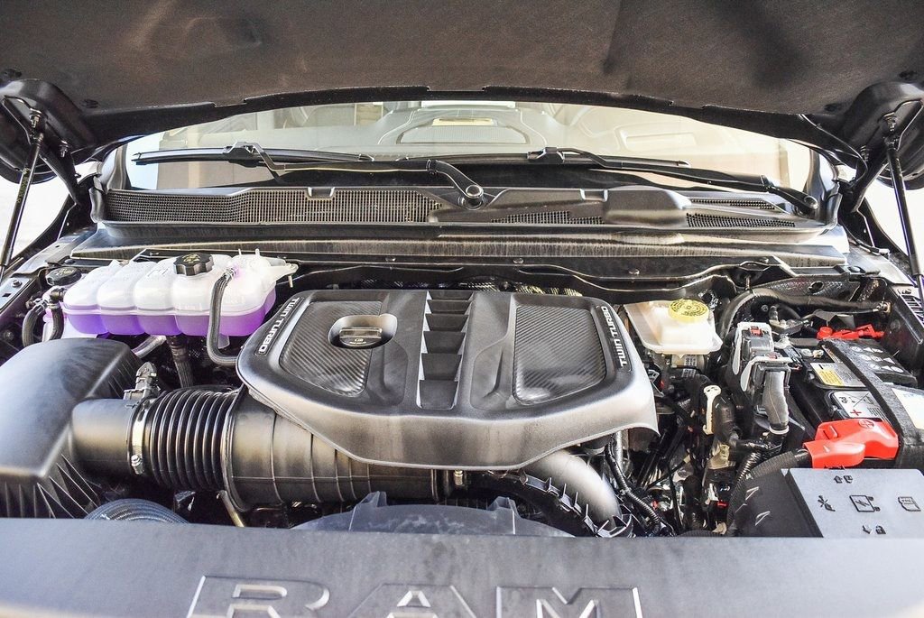 New 2026 RAM 1500 Tungsten w/ Trailer Tow Group image 32