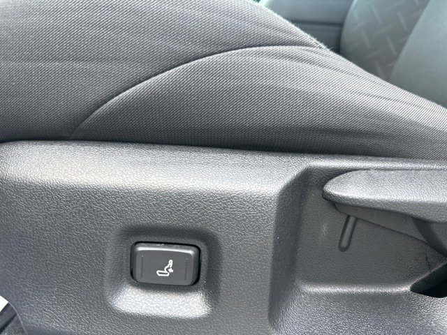 Certified 2024 Toyota Tacoma SR image 15