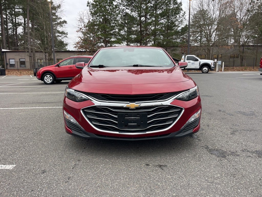 Used 2024 Chevrolet Malibu LT image 3