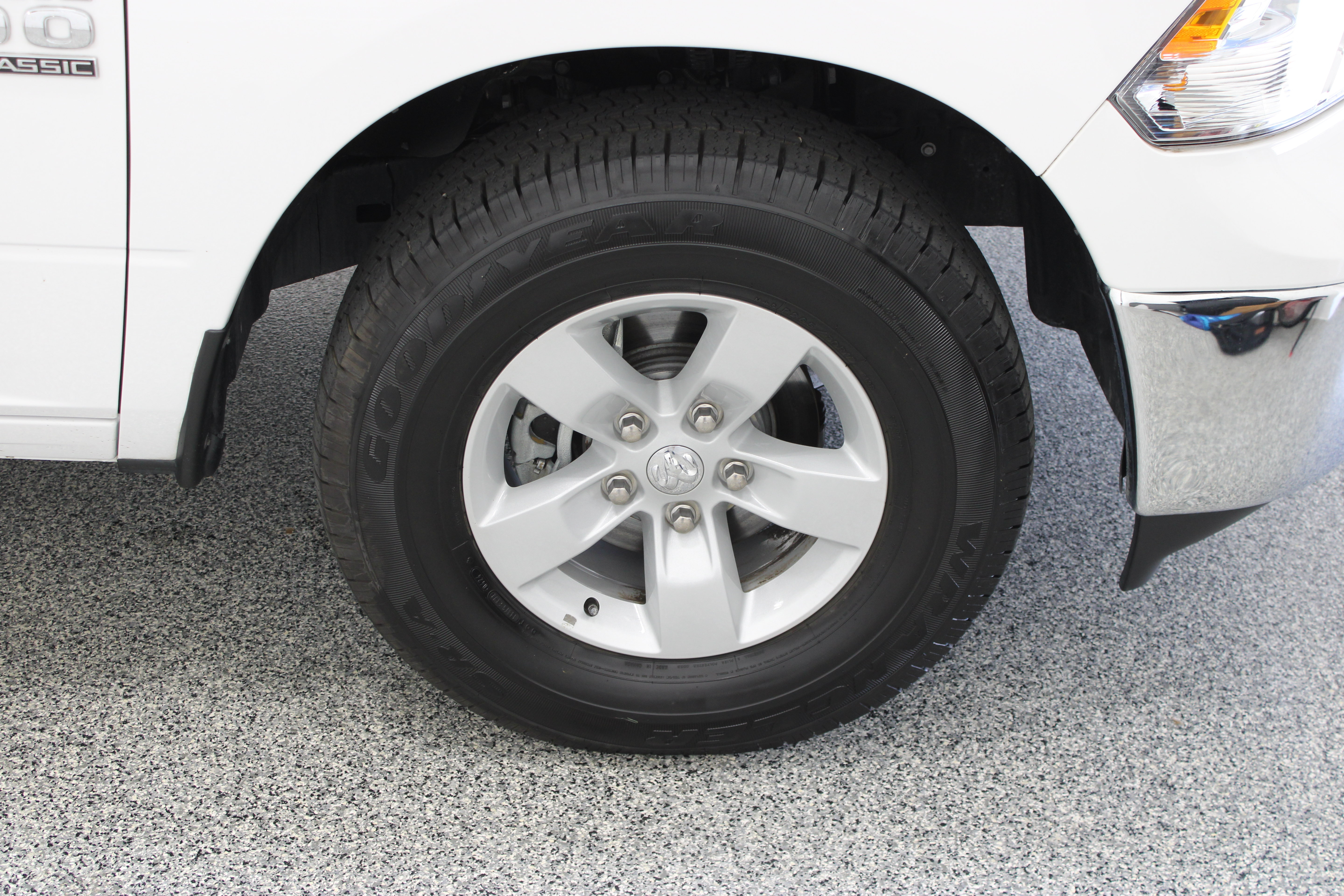 Used 2024 RAM 1500 Tradesman w/ Electronics Group RWD image 5