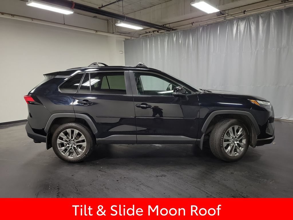 Used 2023 Toyota RAV4 XLE Premium AWD/4WD image 9