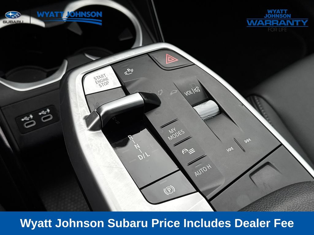 Used 2023 BMW X1 xDrive28i AWD/4WD image 16