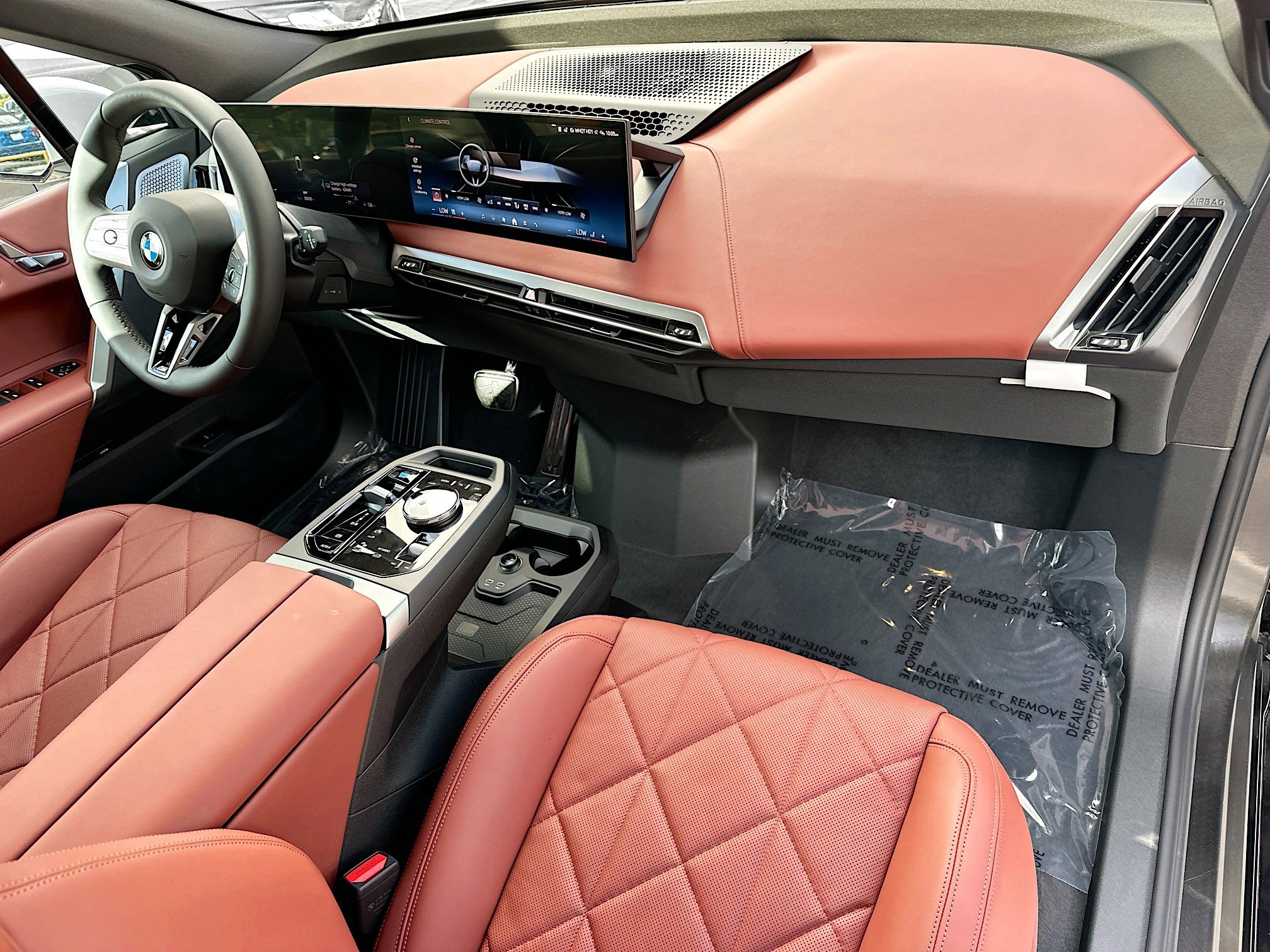 New 2026 BMW iX xDrive60 w/ M Sport Package image 24