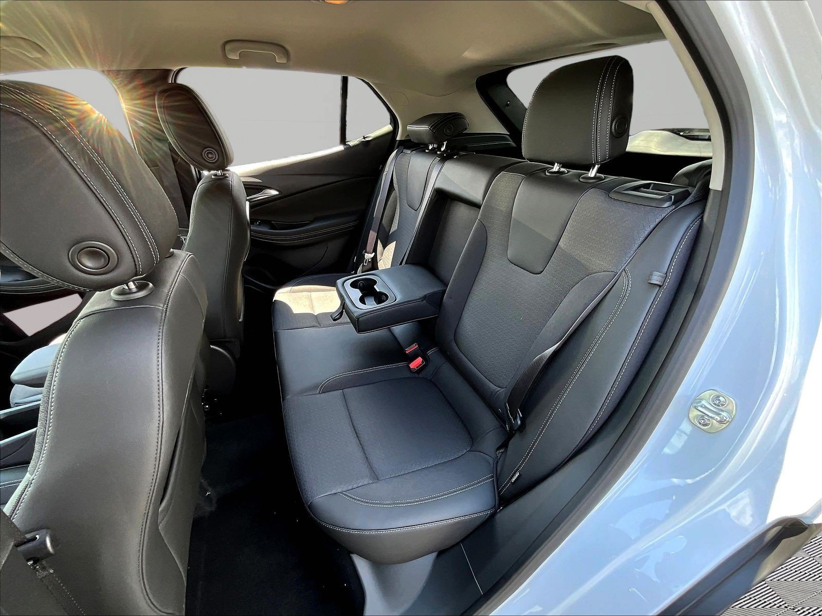 New 2026 Buick Encore GX Preferred w/ Comfort Package AWD/4WD image 18