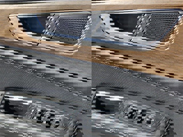 New 2026 Volkswagen Atlas SE image 29