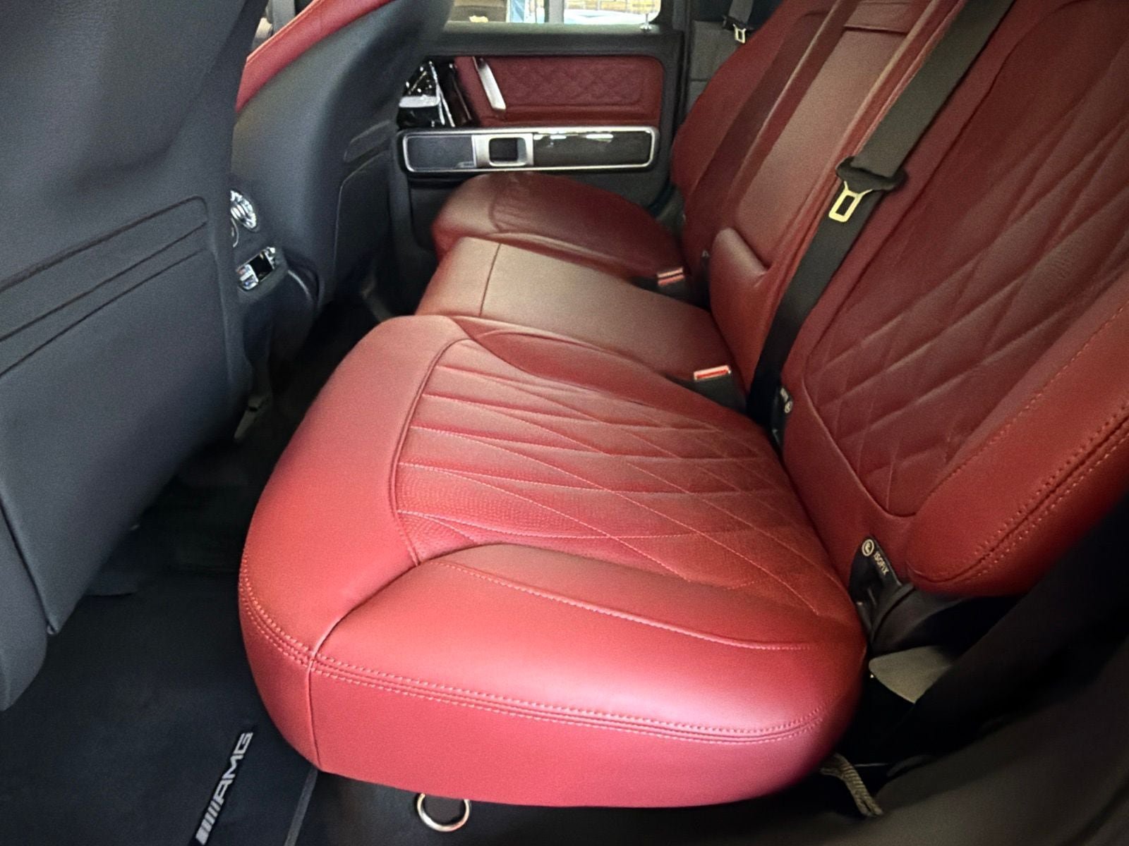 New 2027 Mercedes-Benz G 63 AMG 4MATIC image 20