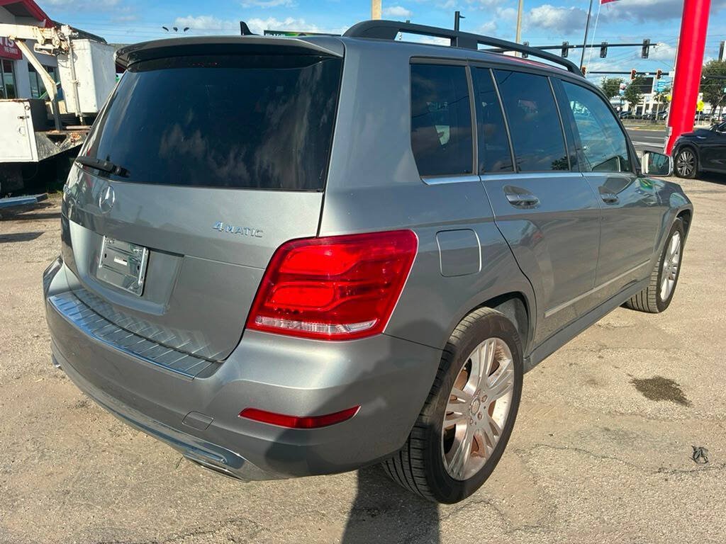Used 2015 Mercedes-Benz GLK 350 4MATIC image 8