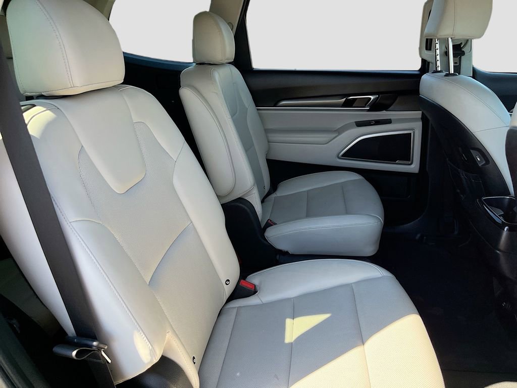 Used 2022 Kia Telluride S image 29