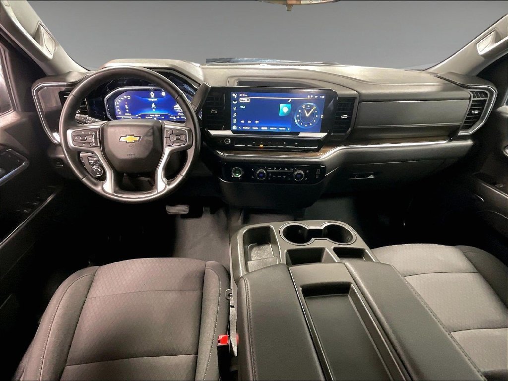 Used 2023 Chevrolet Silverado 1500 LT AWD/4WD image 21