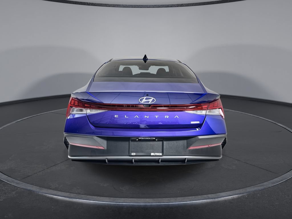 Certified 2025 Hyundai Elantra Hybrid FWD image 7
