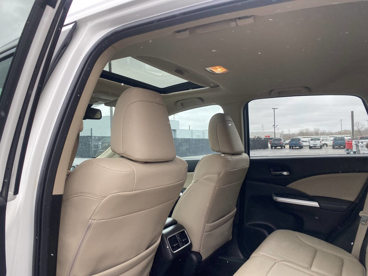 Used 2016 Honda CR-V Touring image 18