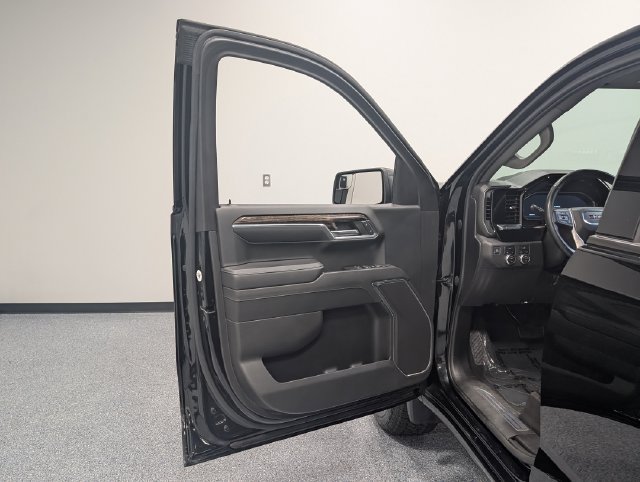Used 2023 GMC Sierra 1500 Elevation AWD/4WD image 12