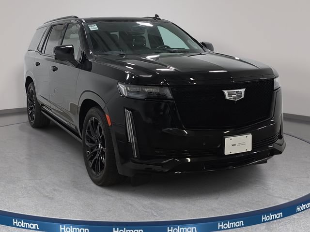 Certified 2023 Cadillac Escalade Sport Platinum w/ LPO, ONYX Package AWD/4WD image 3