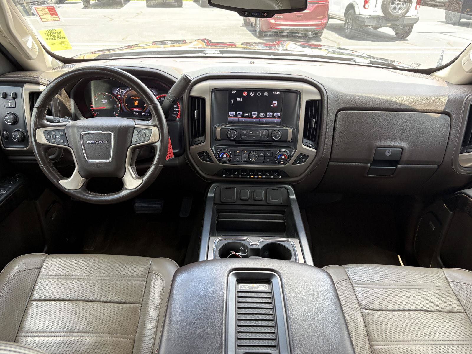 Used 2016 GMC Sierra 1500 Denali w/ Denali Ultimate Package AWD/4WD image 13