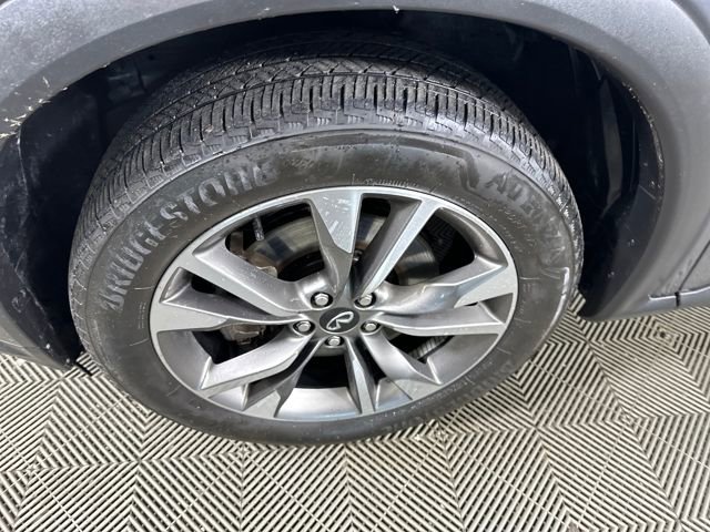 Used 2023 INFINITI QX60 Luxe image 10