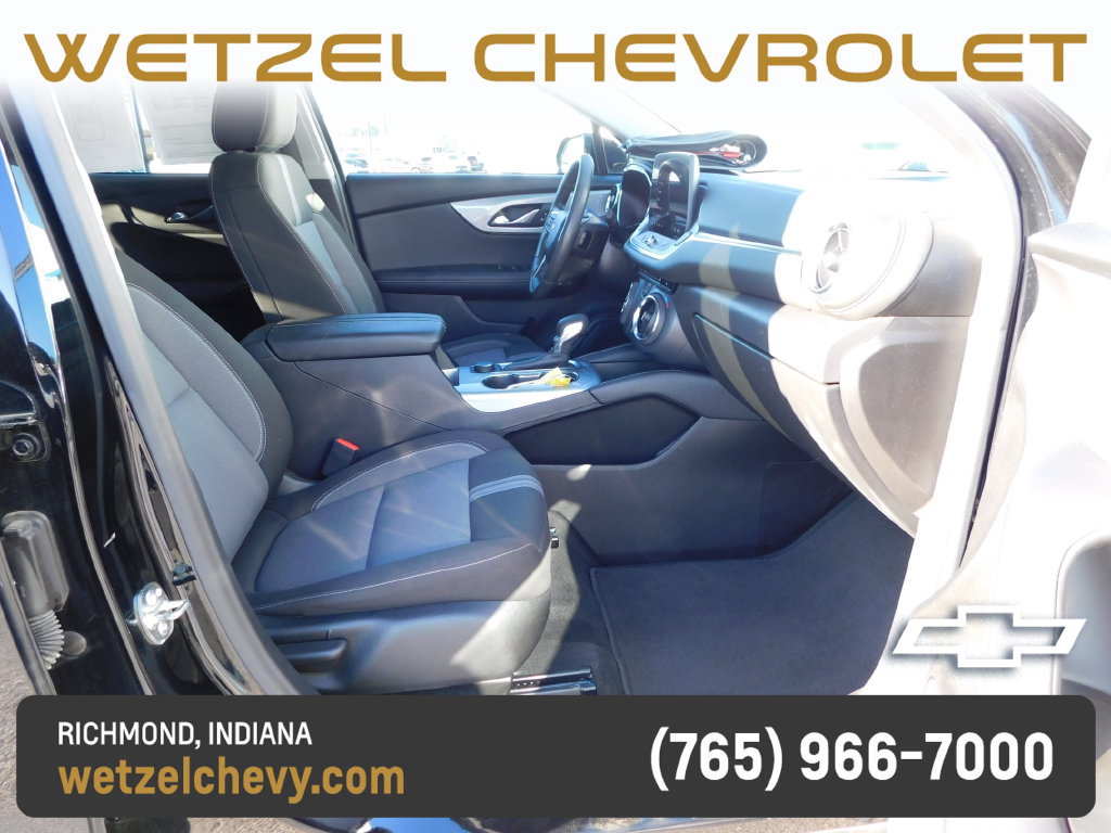 Certified 2025 Chevrolet Blazer LT AWD/4WD image 17