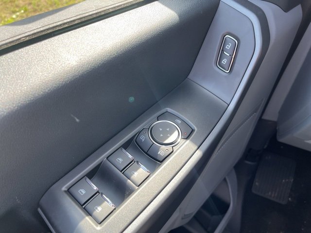 New 2025 Ford F350 XLT image 27