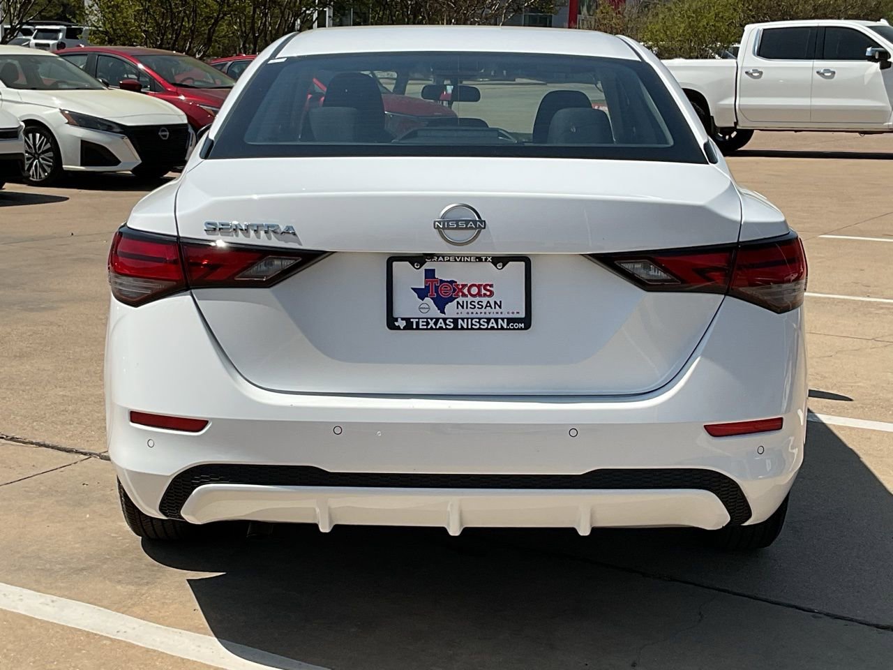 Used 2025 Nissan Sentra S image 6