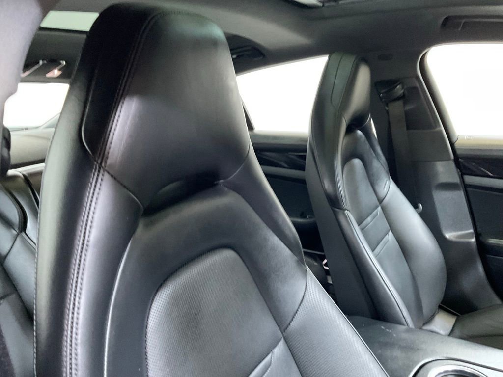 Used 2022 Porsche Panamera 4S w/ Premium Package image 24