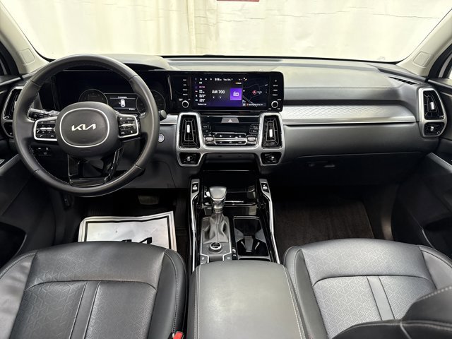 Certified 2022 Kia Sorento SX image 15