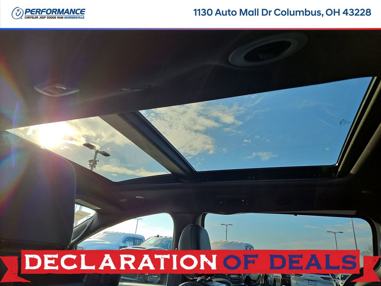 New 2026 Chrysler Pacifica Select AWD/4WD image 20