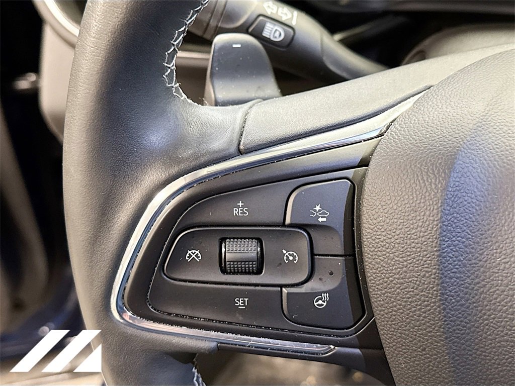 Used 2023 Buick Envision Essence image 12