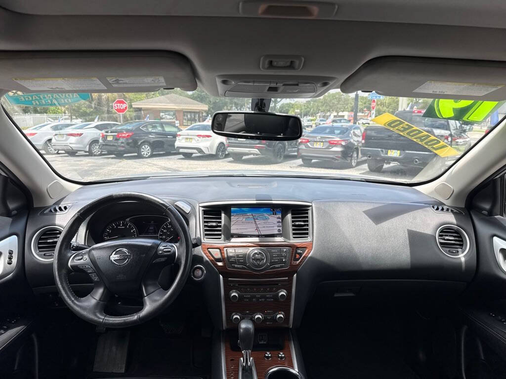 Used 2019 Nissan Pathfinder Platinum FWD image 24