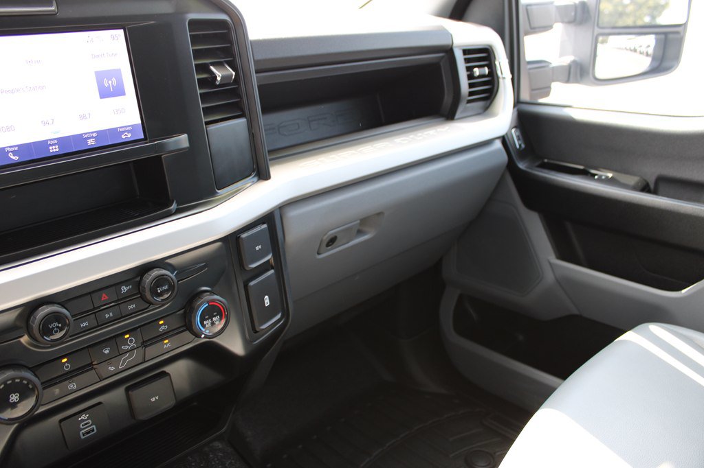 Used 2025 Ford F350 XL AWD/4WD image 37