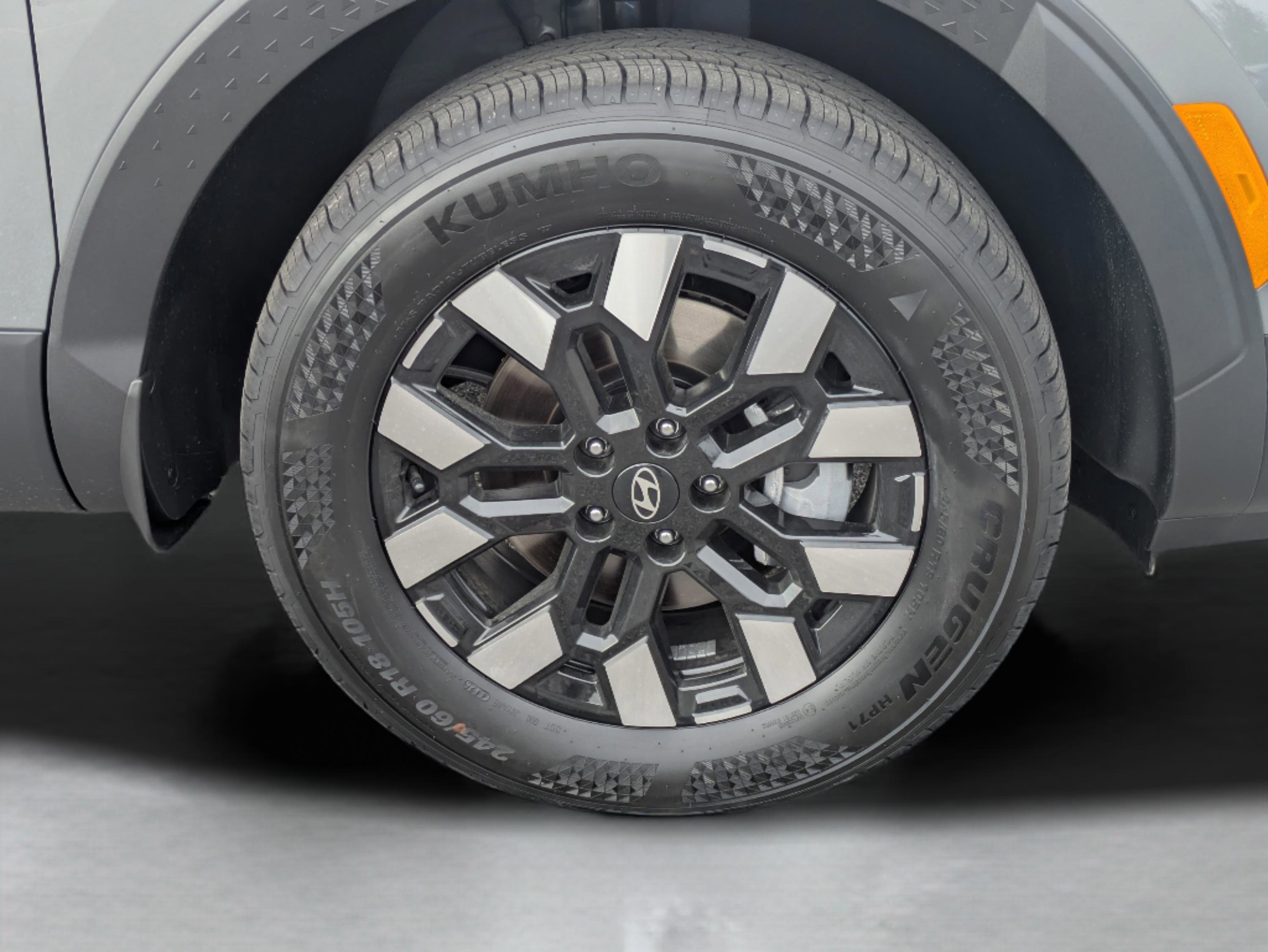 New 2026 Hyundai Santa Cruz SEL image 2