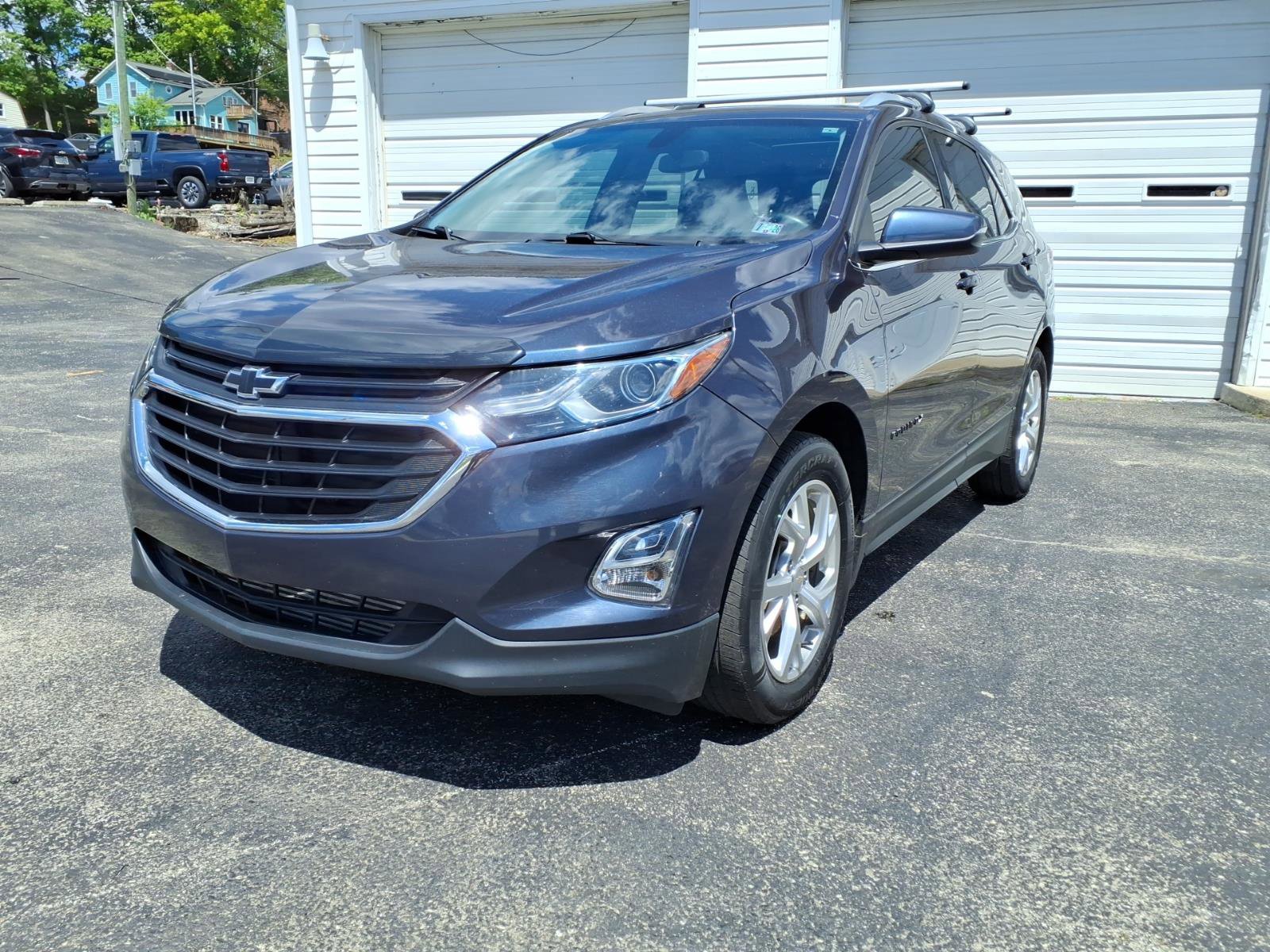 Used 2019 Chevrolet Equinox LT w/ Sun & Navigation Package AWD/4WD image 8