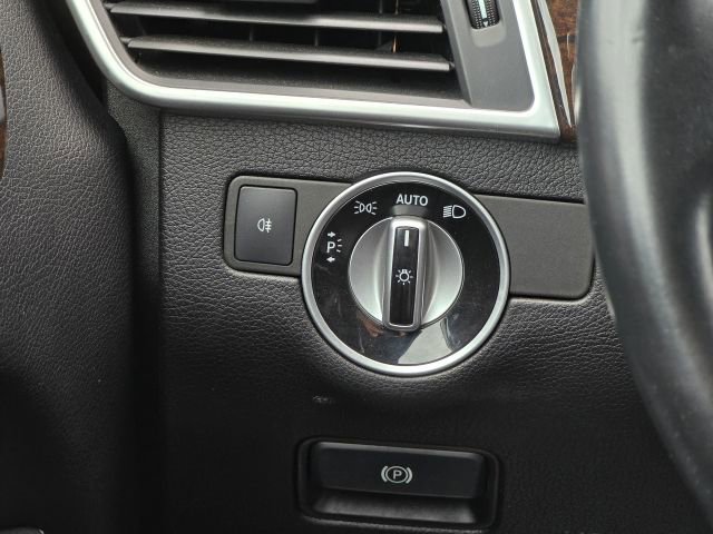 Used 2013 Mercedes-Benz GL 450 4MATIC image 22