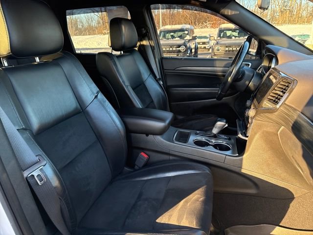 Used 2021 Jeep Grand Cherokee Laredo X image 12