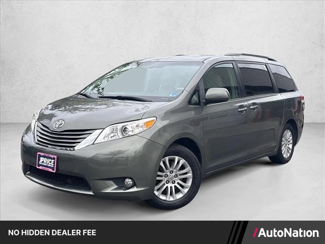 Used 2011 Toyota Sienna XLE w/ Premium Pkg