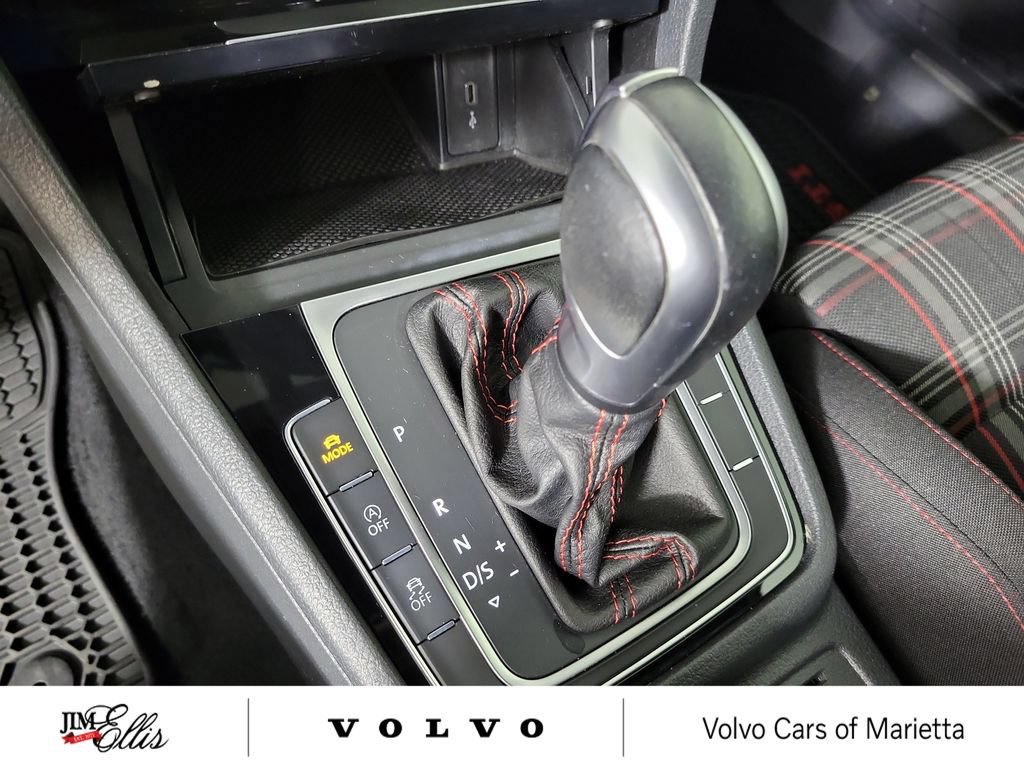 Used 2020 Volkswagen GTI S FWD image 29