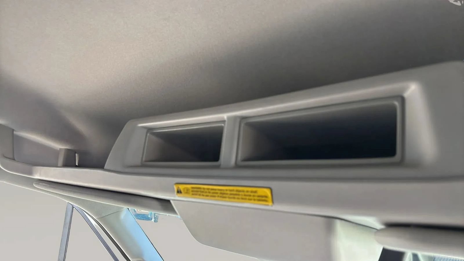 Used 2020 Ford Transit 250 Medium Roof RWD image 47