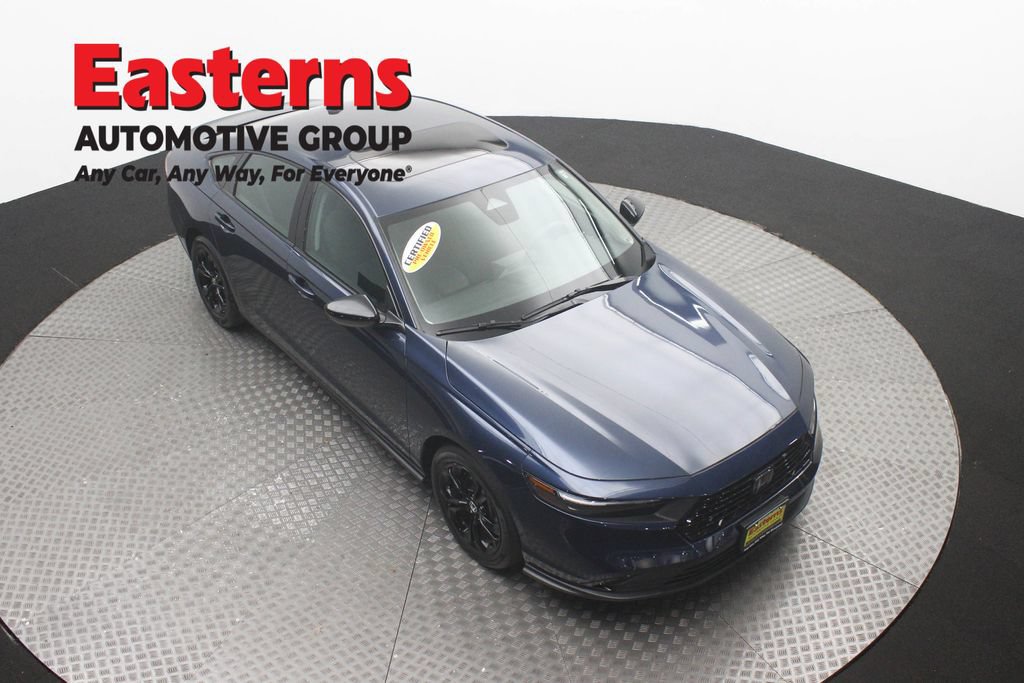Used 2025 Honda Accord SE image 3