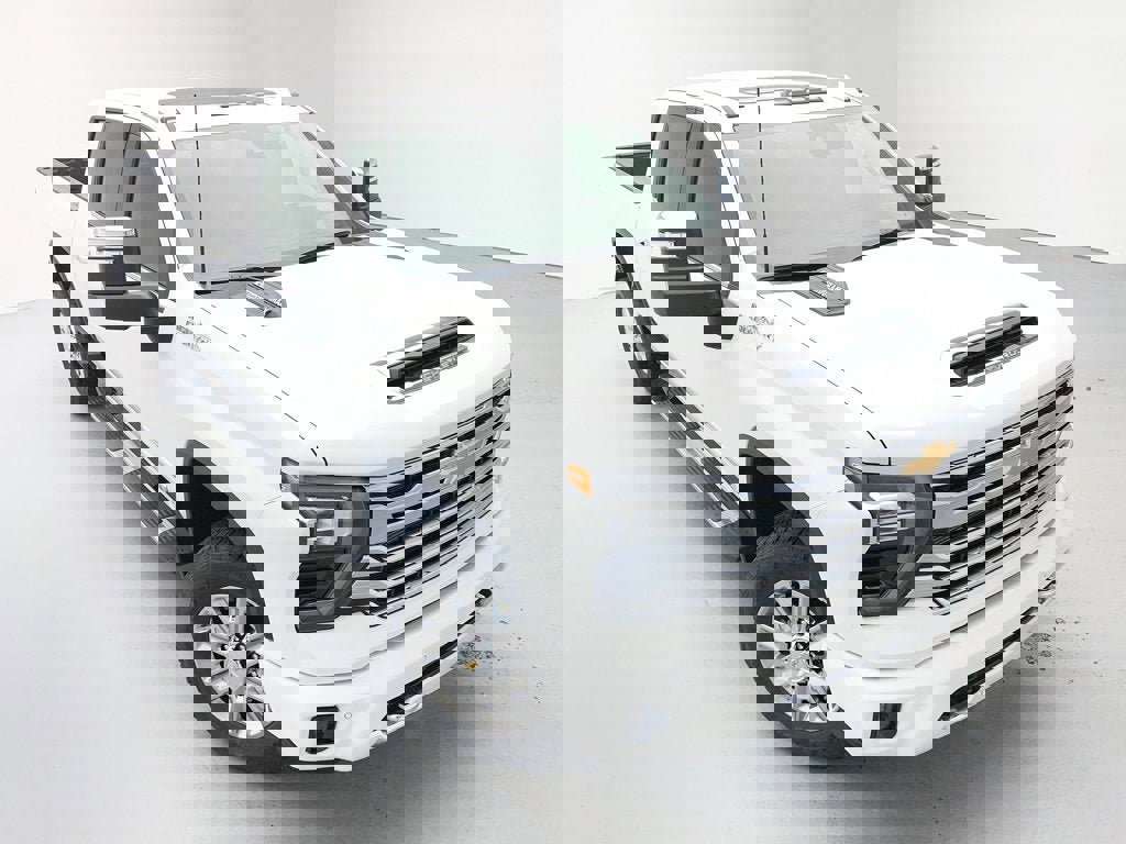 New 2026 Chevrolet Silverado 3500 High Country w/ High Country Premium Package image 2