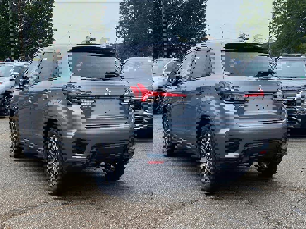 New 2025 Mitsubishi Outlander Sport ES image 3