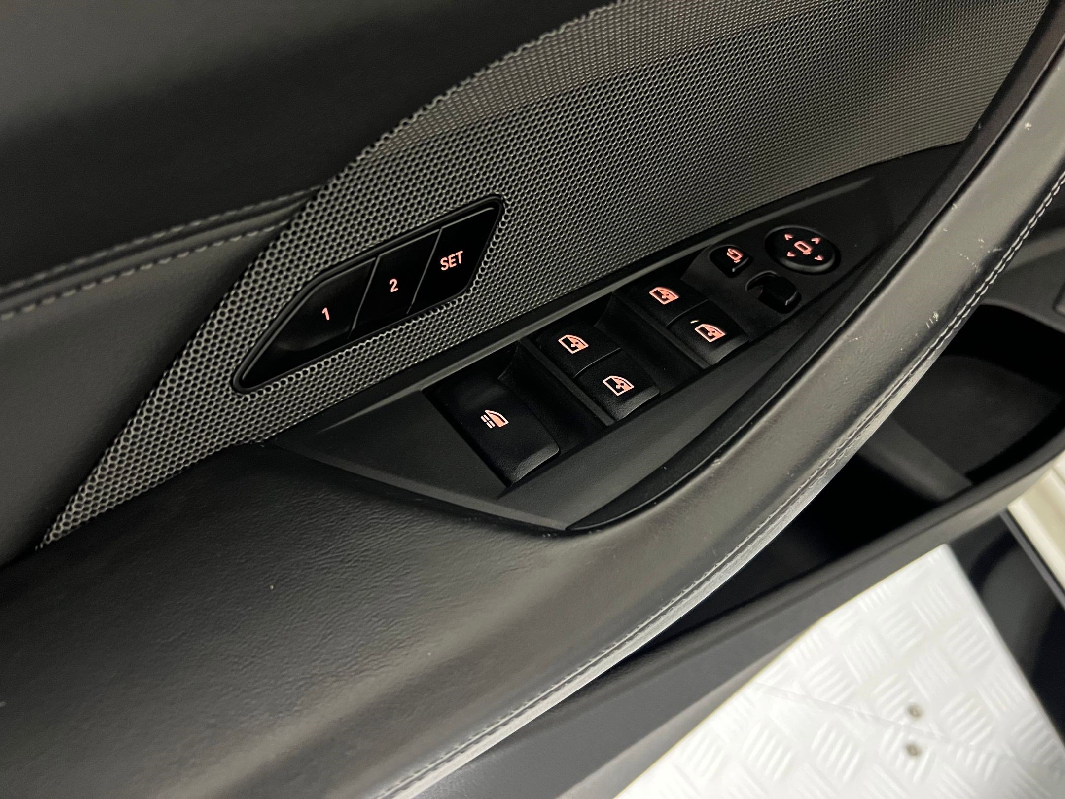 Used 2024 BMW M4 xDrive Competition image 12