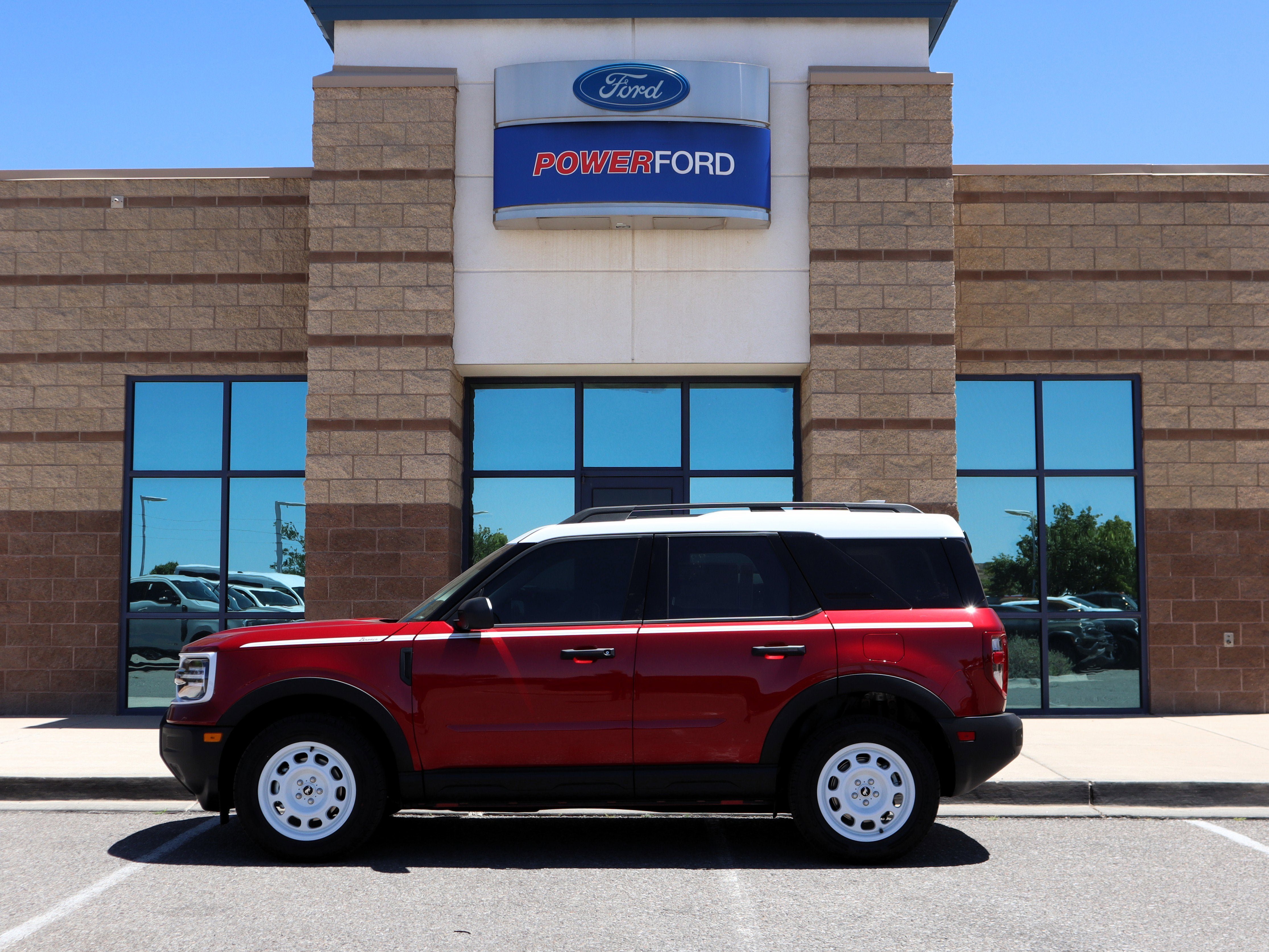 New 2026 Ford Bronco Sport Heritage AWD/4WD image 9