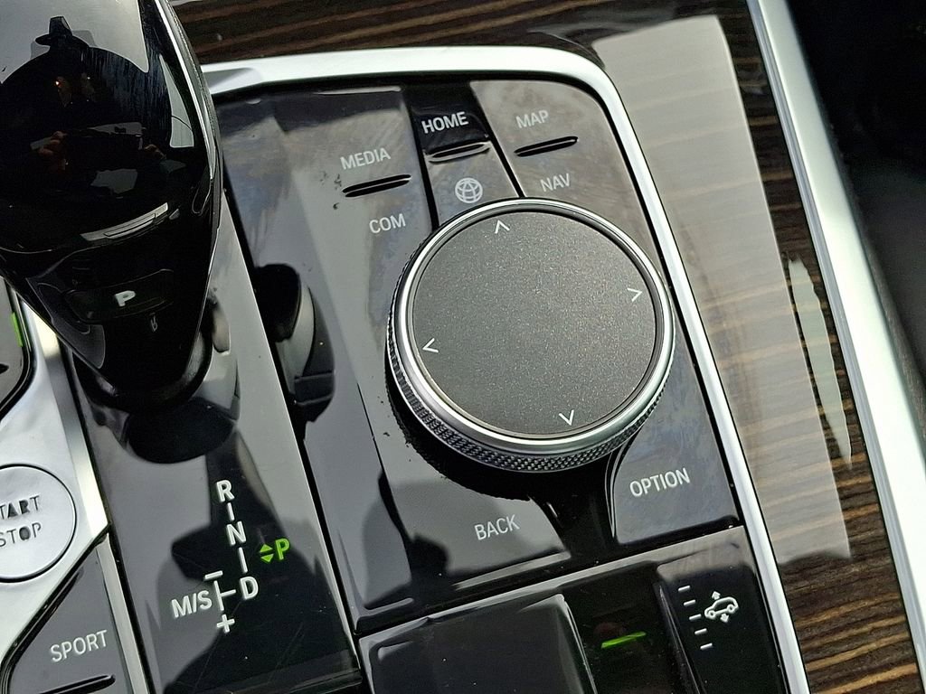 Used 2023 BMW X5 xDrive45e AWD/4WD image 28
