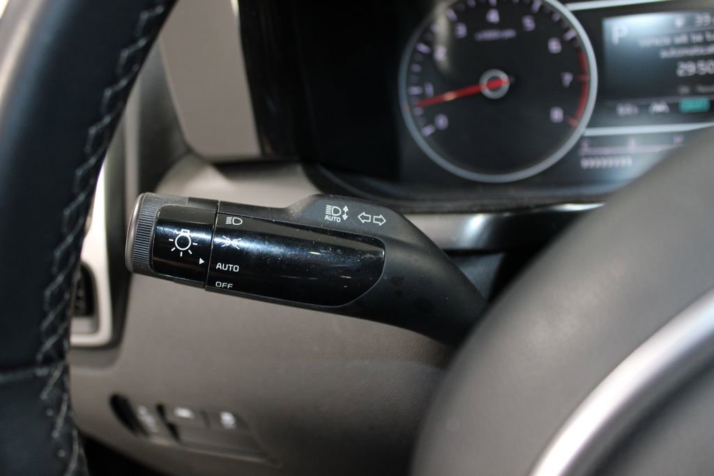 Used 2023 Kia Sorento S w/ Panoramic Sunroof Package image 23