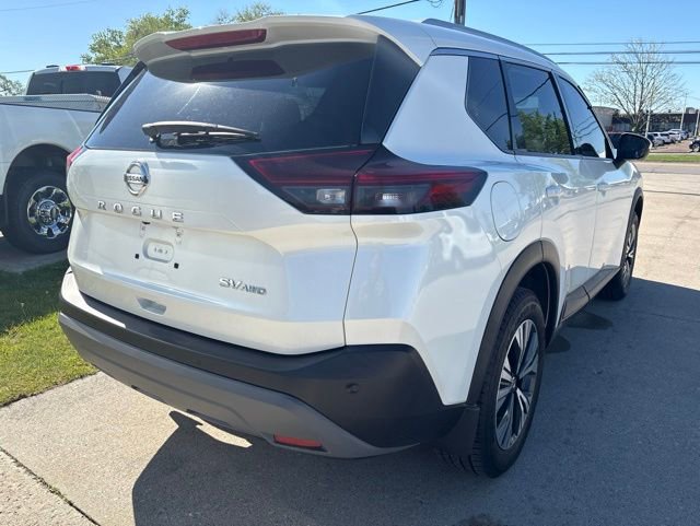 Used 2021 Nissan Rogue SV AWD/4WD image 13