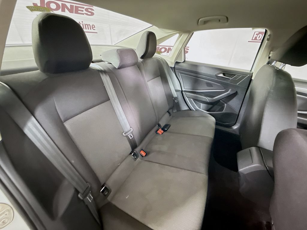 Used 2019 Volkswagen Jetta SE FWD image 28