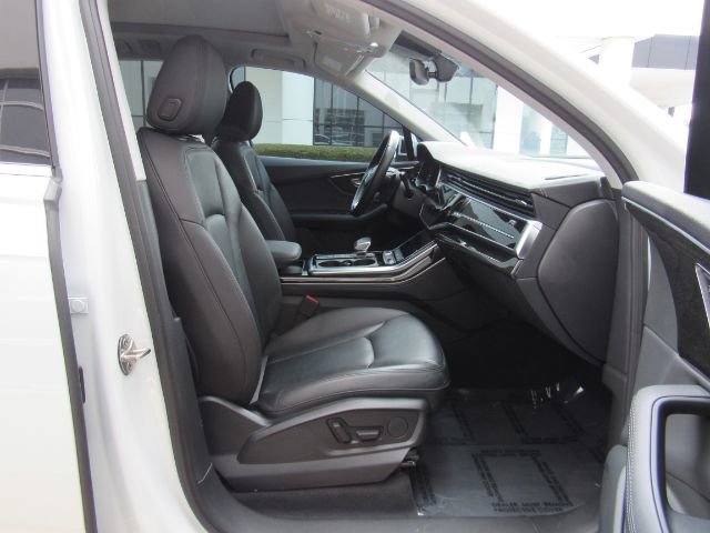 Used 2023 Audi Q7 2.0T Premium Plus w/ Premium Plus Package image 22