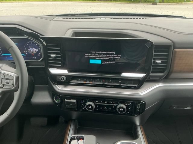 Used 2026 Chevrolet Silverado 1500 High Country w/ High Country Premium Package AWD/4WD image 27