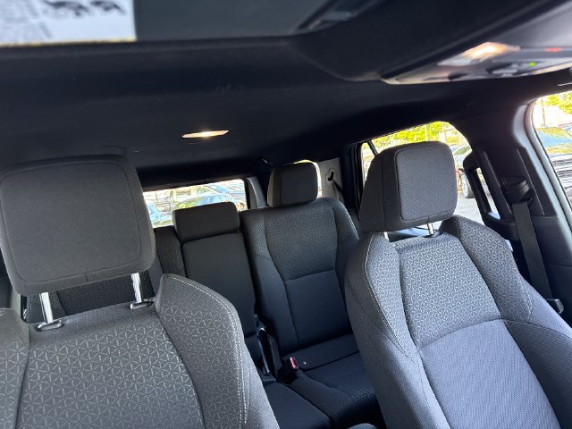 Used 2025 Toyota 4Runner SR5 AWD/4WD image 36