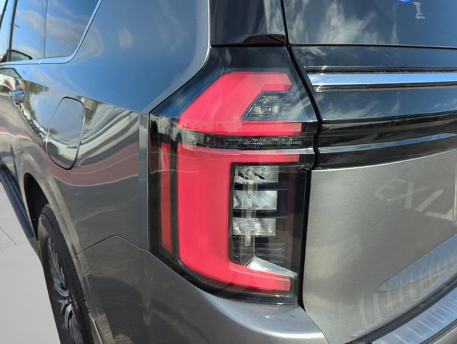 New 2026 Nissan Armada Platinum image 13