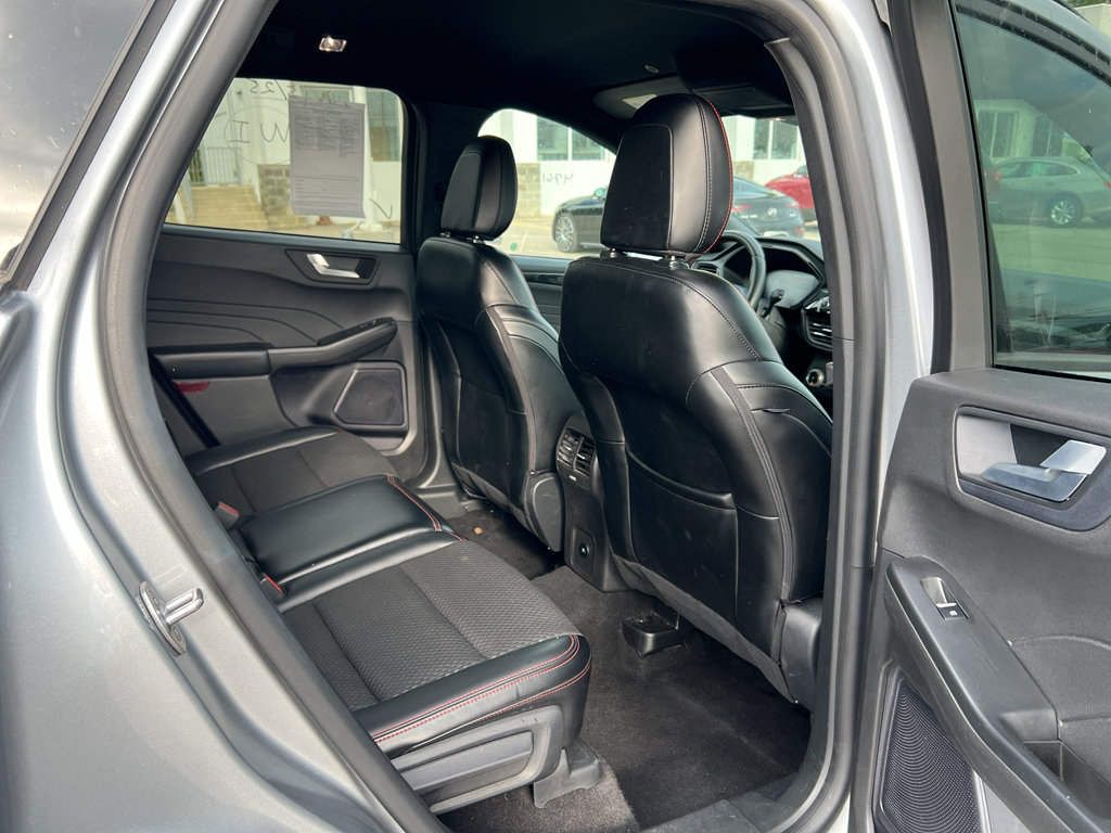 Used 2024 Ford Escape ST-Line AWD/4WD image 11