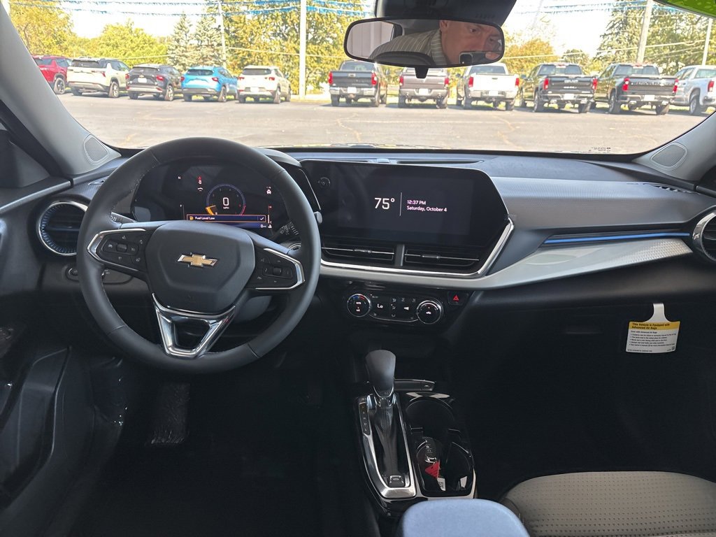 New 2026 Chevrolet Trax LT w/ Driver Confidence Package image 23